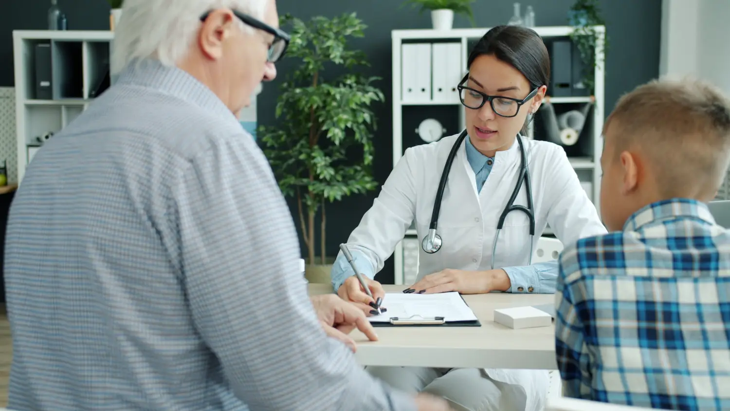 Mental Health Practice Broker: 8 Essential Selection Checks